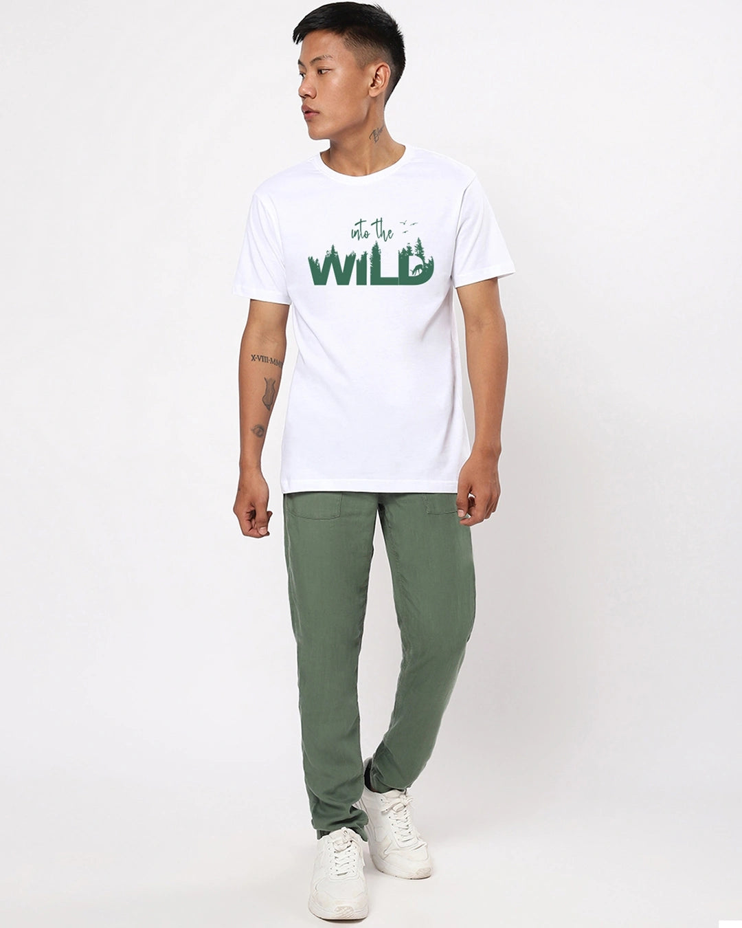 Regular fit White Tshirt with wildlyf signature style